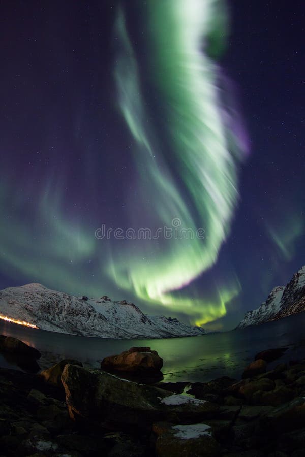 Północni światła nad Tromso (zorz borealis) zdjęcia royalty free Północni światła nad Tromso (zorz borealis) zdjęcia royalty free