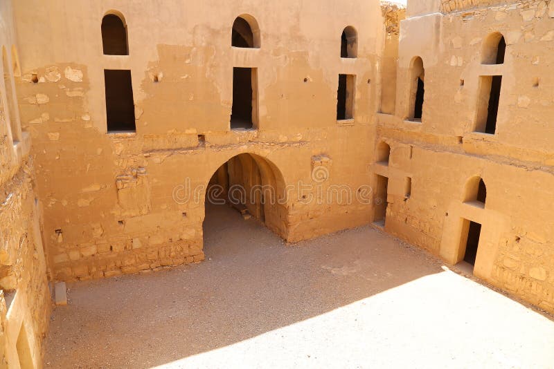 Qasr Kharana pustynny kasztel w wschodnim Jordania, (Kharanah lub Harrana) (100 km Amman) obrazy stock