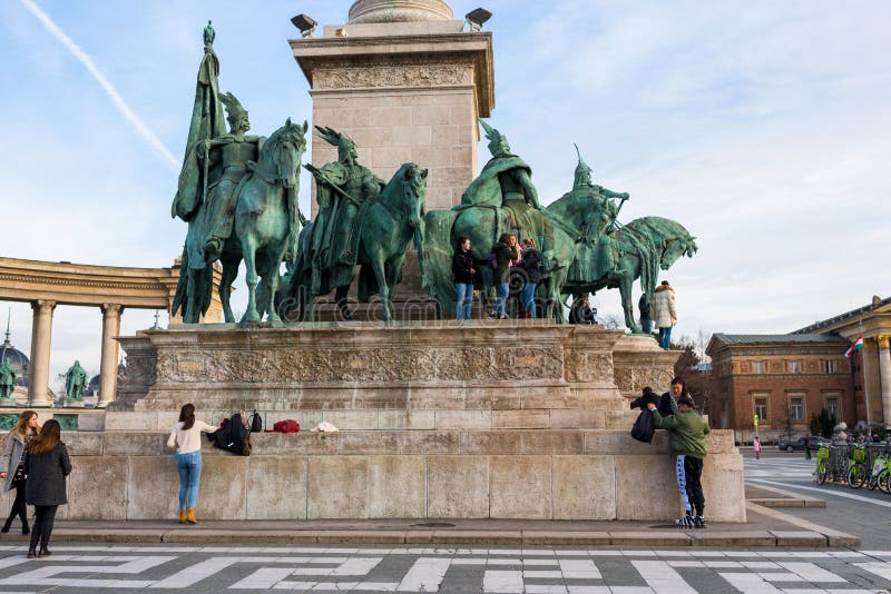 Quadrato del ` di eroi il monumento di millennio a Budapest, Ungheria, 2018 immagine stock Quadrato del ` di eroi il monumento di millennio a Budapest, Ungheria, 2018 immagine stock