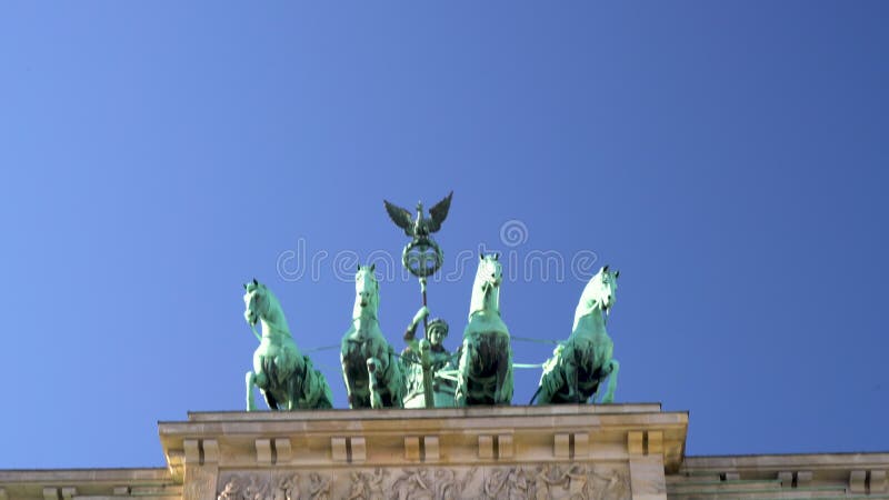 Quadriga Statue sulla porta di Brandeburgo, Berlino, Germania