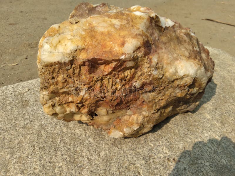 Quartz rock with gold vein stock image. Image of baking 231432439