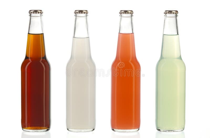 Quatre bouteilles de soude assorties, boissons alcoolisées photo libre de droits Quatre bouteilles de soude assorties, boissons alcoolisées photo libre de droits