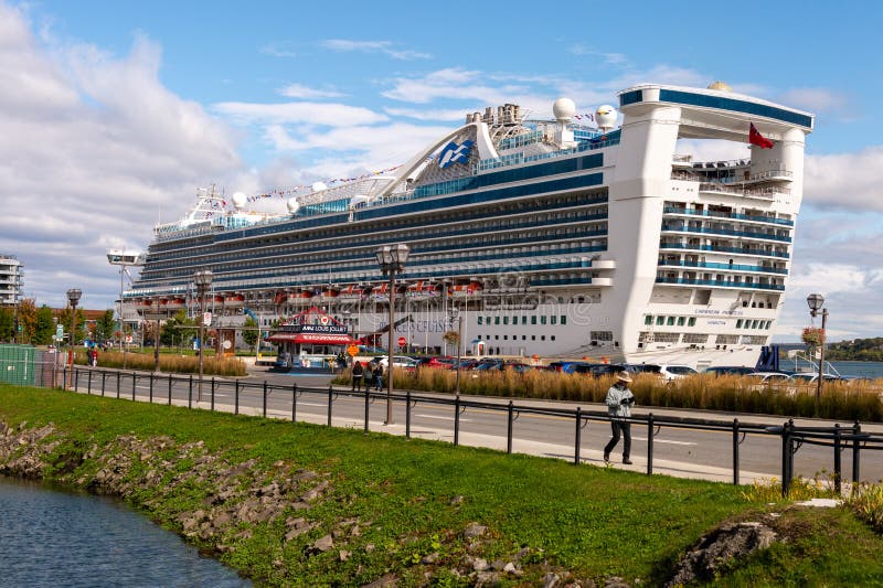 boarding cruise ship in canada