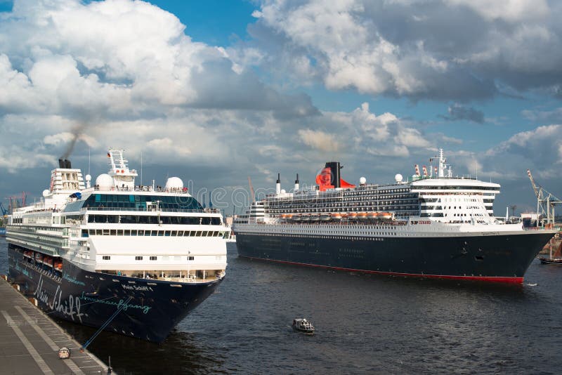 Queen Mary 2 and Mein Schiff 1 - the great luxury cruise ships