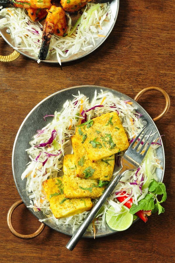 Queijo paneer indiano cozinhado fotos de stock royalty free