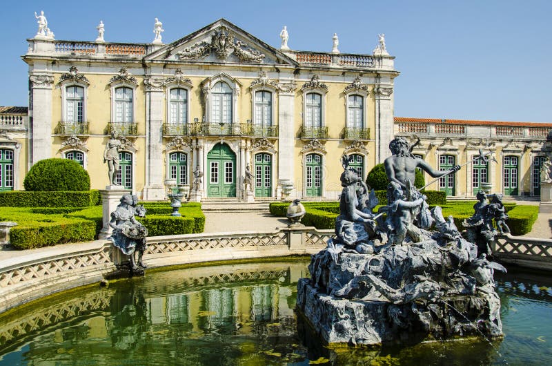 Na Národný Palác Queluz je portugalský 18.