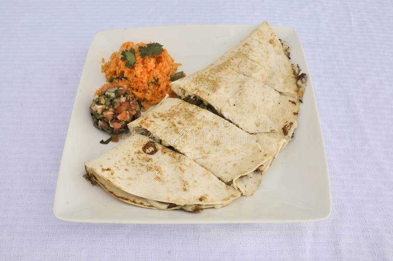 Quesadilla Mexicana Tradicional Foto de archivo Imagen de grilled