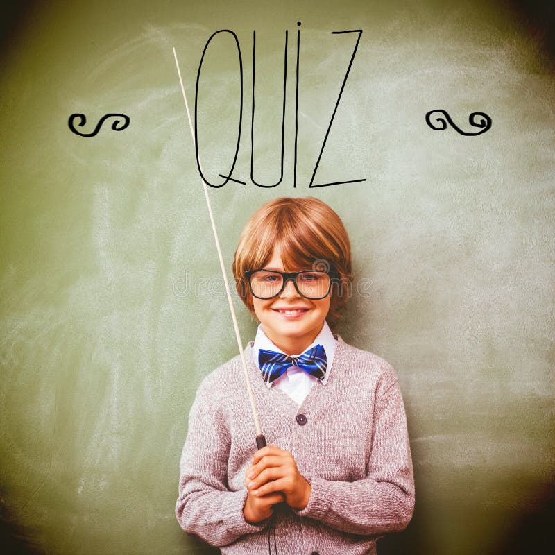 Quiz przeciw portretowi śliczny chłopiec mienia kij fotografia royalty free Quiz przeciw portretowi śliczny chłopiec mienia kij fotografia royalty free