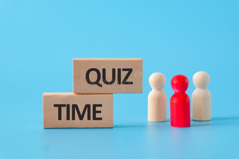 Quiz time text on wood on background royalty free stock photos