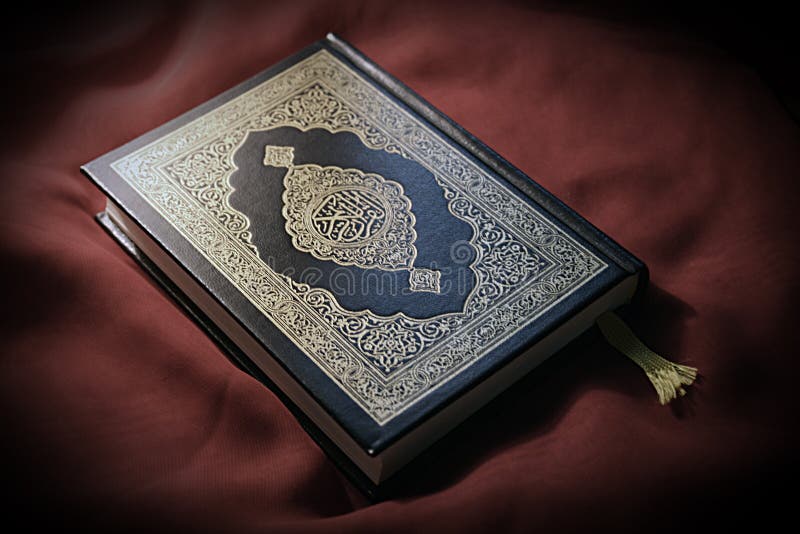 Trao quyền lựa chọn cho người dùng với hơn 30,188 ảnh Quran cổ phong miễn phí và bản quyền từ kho ảnh thư viện của chúng tôi. Khám phá và thưởng thức những tác phẩm nghệ thuật đầy ấn tượng và tinh tế về tôn giáo Islam và Quran.
