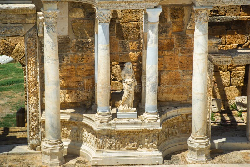 pamukkale türkiye'de hierapolis harabelerinde roma amfitiyatrosu - Royalty-free ABD Stok görsel