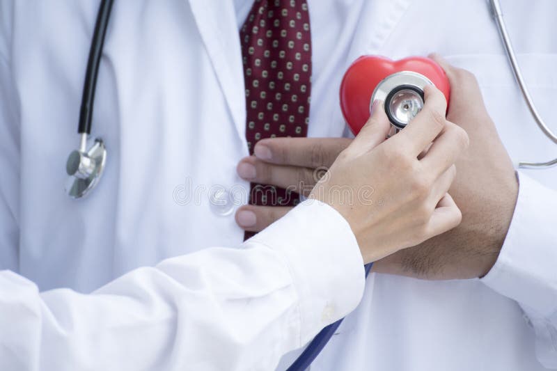 r γιατροί που συναντούν τη συζήτηση στις υπομονετικές εικόνες πληροφοριών και ακτίνας X διαγραμμάτων στοκ εικόνες με δικαίωμα ελεύθερης χρήσης r γιατροί που συναντούν τη συζήτηση στις υπομονετικές εικόνες πληροφοριών και ακτίνας X διαγραμμάτων στοκ εικόνες με δικαίωμα ελεύθερης χρήσης