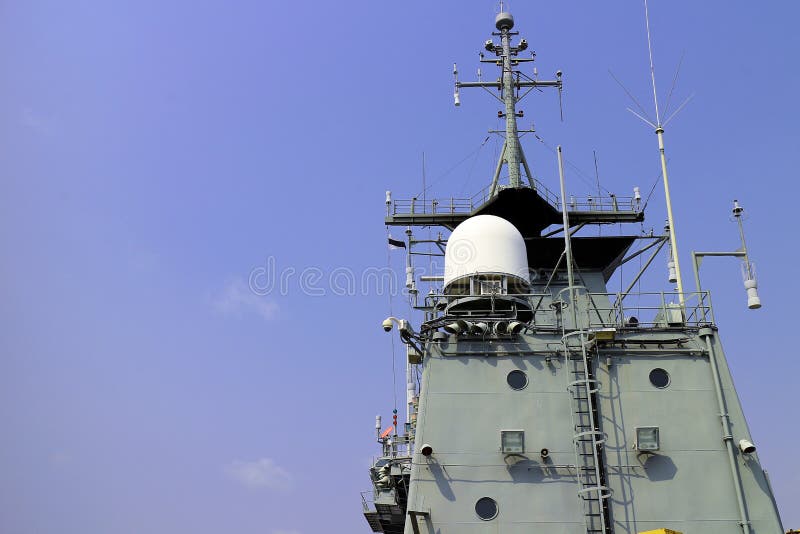 Radar na armatnim statku zdjęcie stock Radar na armatnim statku zdjęcie stock