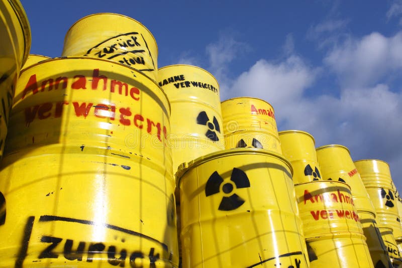 Radioaktiver Abfall stockbild. Bild von zeichen, abfall 21463725