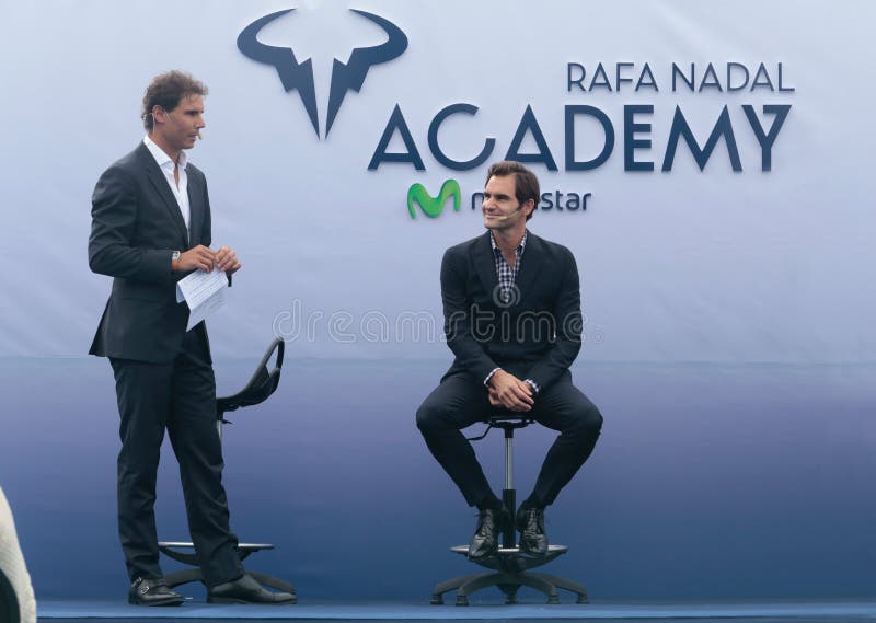 Rafa Nadal и Роджер Federer на отверстии академии Nadal стоковое фото rf