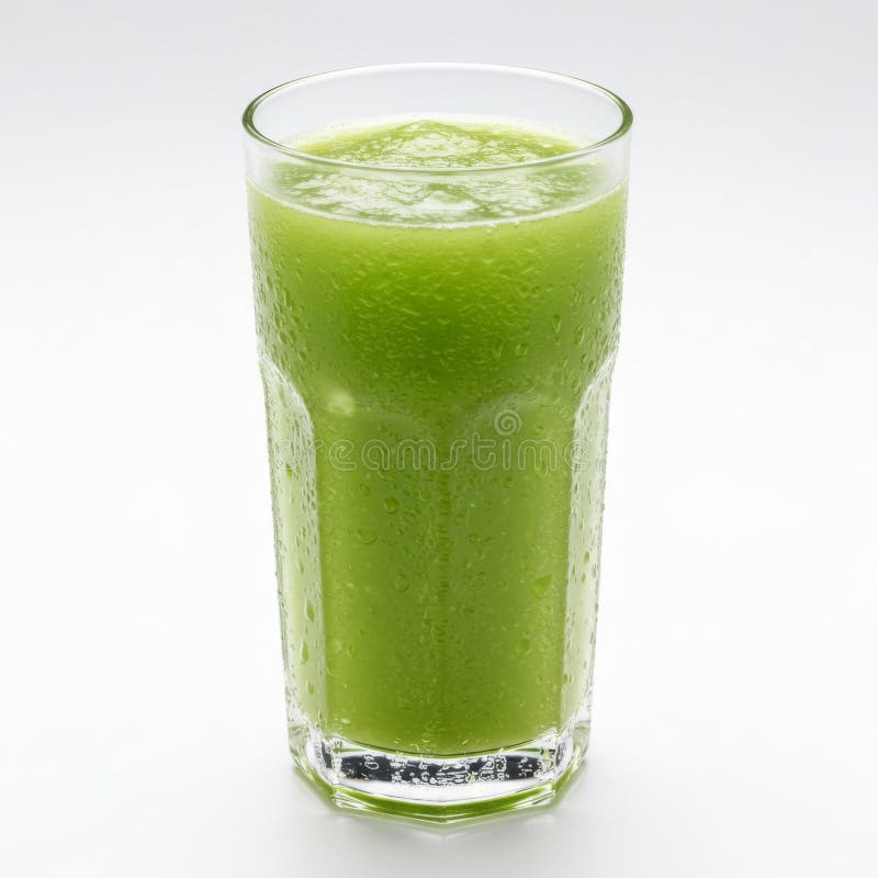 Rafraîchir le jus vert dans un verre illustration stock