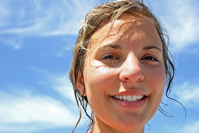 Ragazza di sorriso fotografie stock Ragazza di sorriso fotografie stock