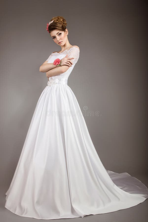 Ragazza nell'immagine della sposa immagini stock Ragazza nell'immagine della sposa immagini stock