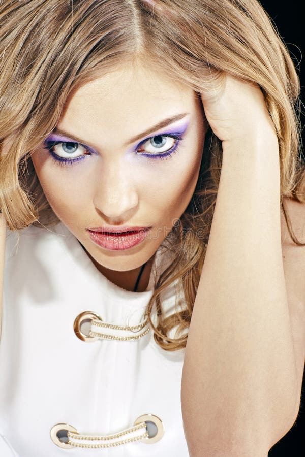 Ragazza sexy con trucco perfetto fotografia stock Ragazza sexy con trucco perfetto fotografia stock