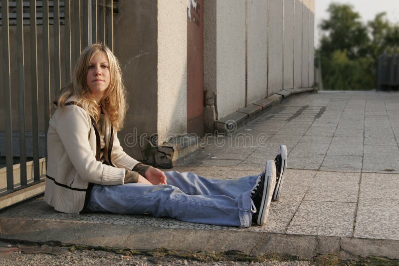 Ragazza - stile di Grunge fotografia stock Ragazza - stile di Grunge fotografia stock