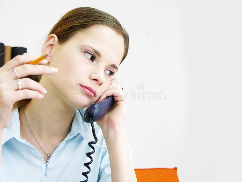 Ragazza sul telefono 2 fotografia stock libera da diritti Ragazza sul telefono 2 fotografia stock libera da diritti