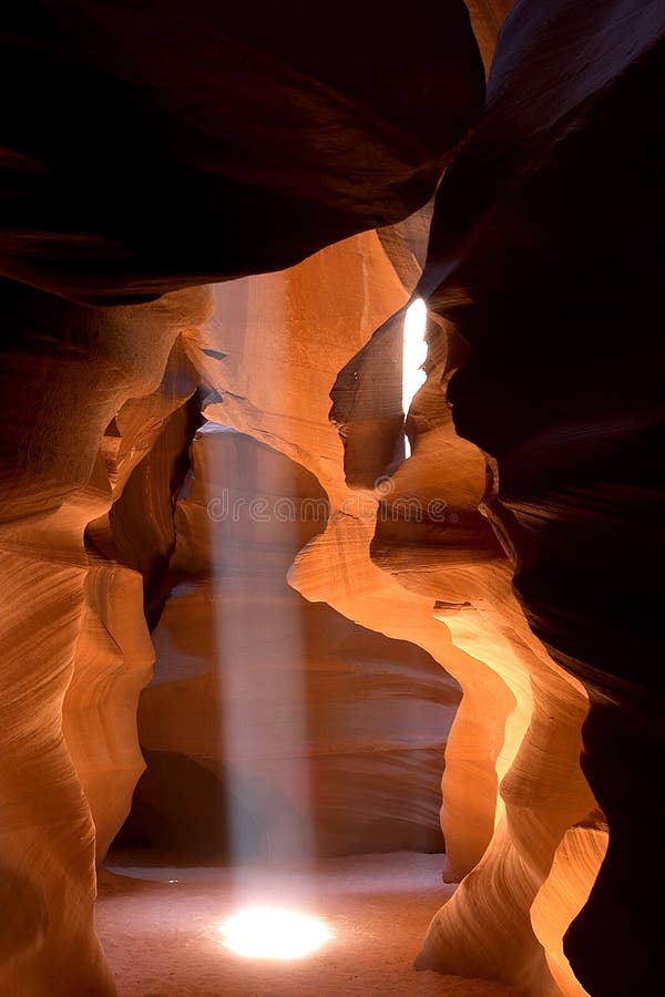 Raggio di sole del canyon della scanalatura