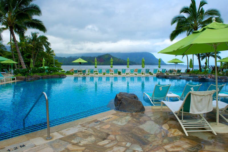 Raggruppamento al ricorso su Kauai, Hawai fotografia stock libera da diritti Raggruppamento al ricorso su Kauai, Hawai fotografia stock libera da diritti