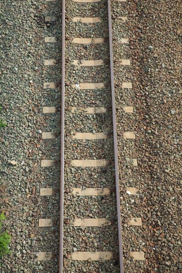 train track top view