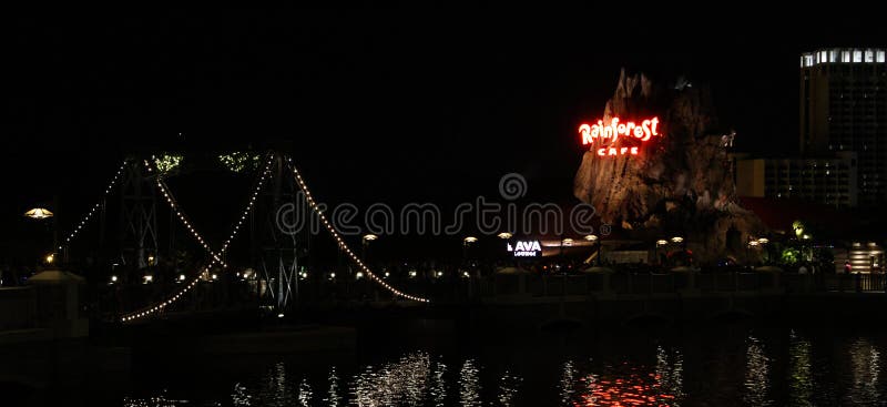 Rainforest Cafe` Volcano erupts stock photography Rainforest Cafe` Volcano erupts stock photography