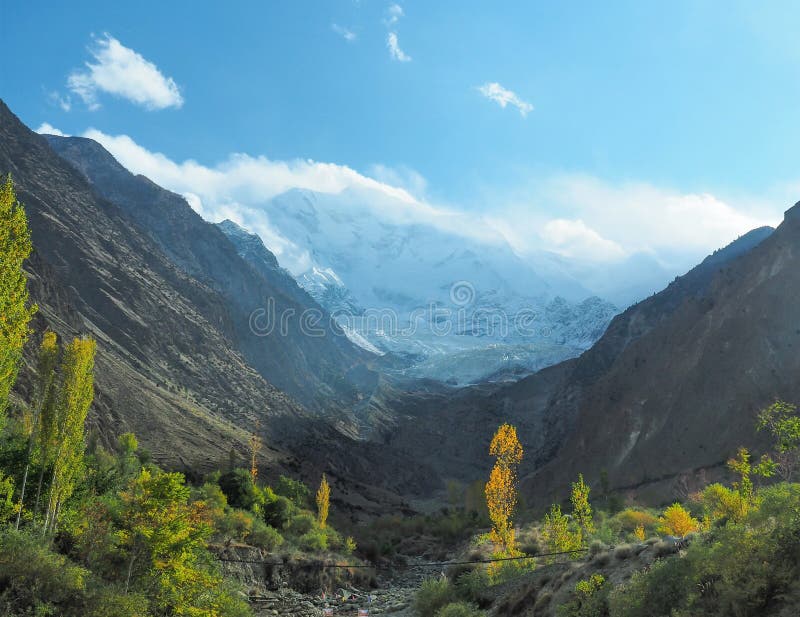 Rakaposhi-Gletscher-Bergspitze, Nagar, Gilgit†„Baltistan, Pakistan lizenzfreie stockfotografie Rakaposhi-Gletscher-Bergspitze, Nagar, Gilgit†„Baltistan, Pakistan lizenzfreie stockfotografie