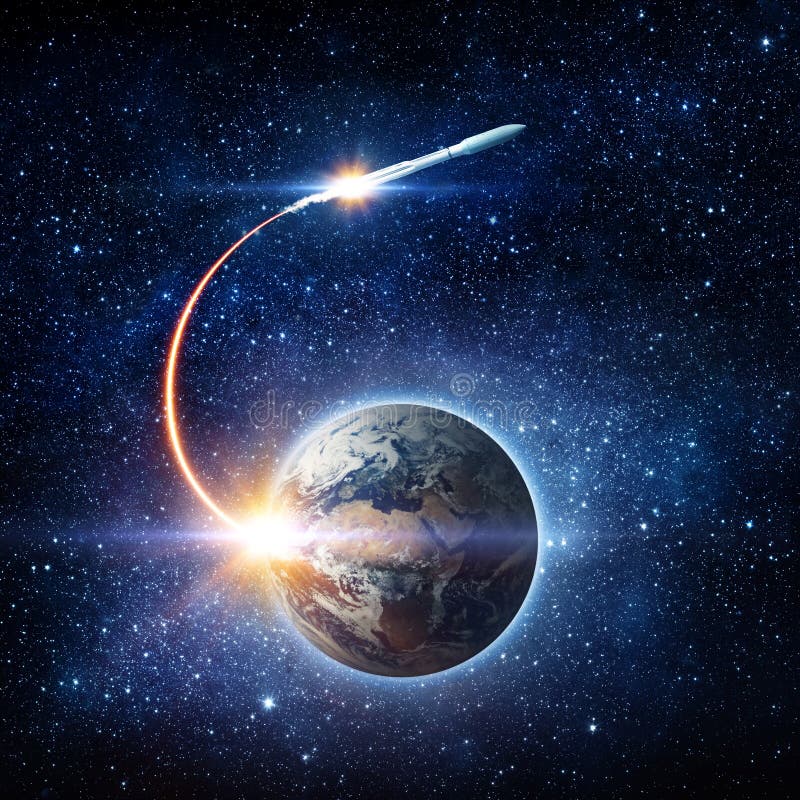 Raketutrymmeskepp som lanserar från planetjord och flyger in i ou arkivbilder