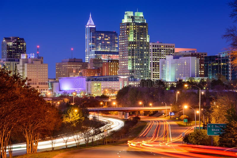 Raleigh, Nord Carolina, Orizzonte Del Centro Di U.S.a. Fotografia Stock