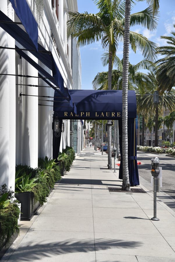 https://thumbs.dreamstime.com/b/ralph-lauren-stored-closed-coronavirus-beverly-hills-ca-usa-may-store-posh-rodeo-drive-quarantine-184426526.jpg