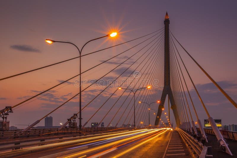 The Rama VIII bridge over the Chao Praya river stock photography The Rama VIII bridge over the Chao Praya river stock photography