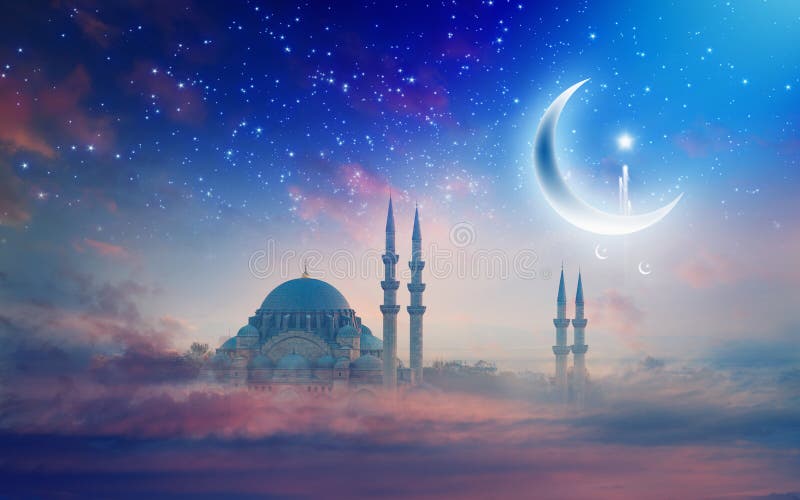 Ramadan Kareem bakgrund, Suleymaniye moské i Istanbul, Turke royaltyfri bild