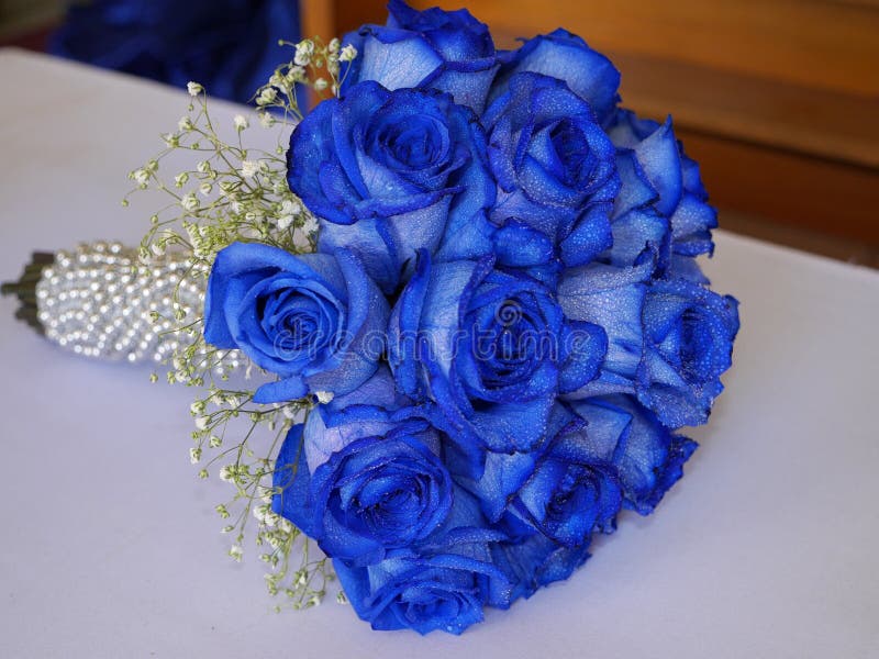 Ramo De La Boda De Rosas Azules Imagen de archivo - Imagen de novia,  elegancia: 152965719