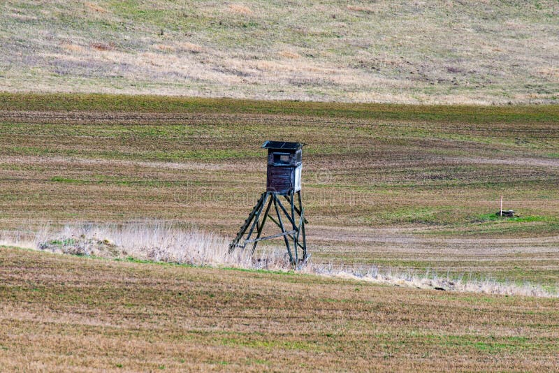 Ranger High seat in the middle of the field