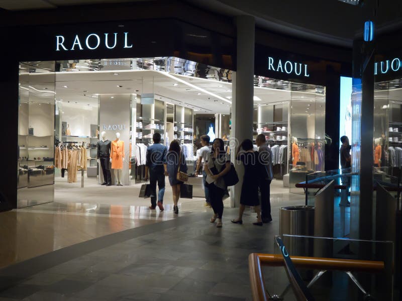 Raoul retail store