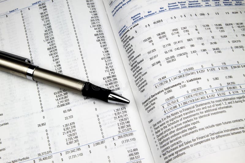 Rapporto annuale di investimento fotografie stock Rapporto annuale di investimento fotografie stock