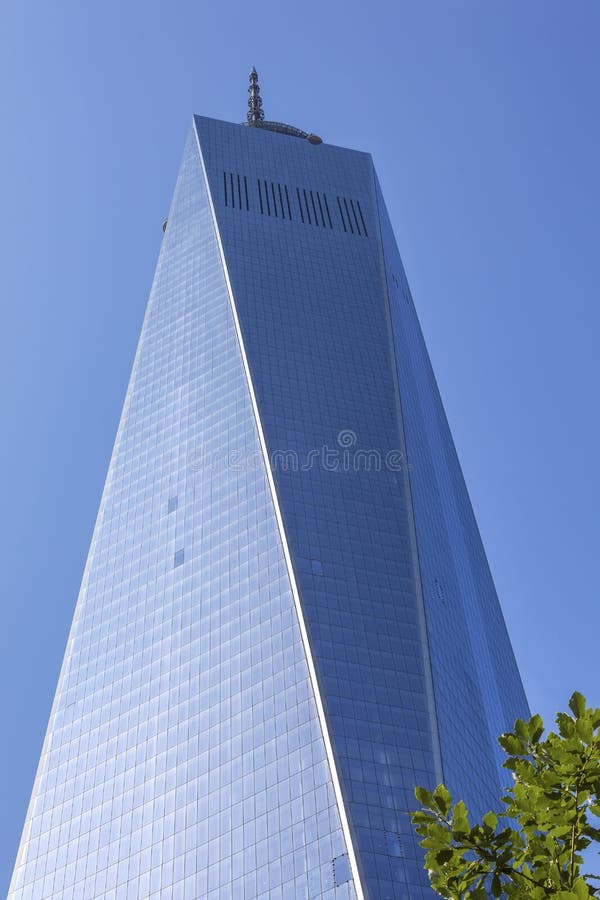 edificio de vidrio en new york edificio de vidrio en new york