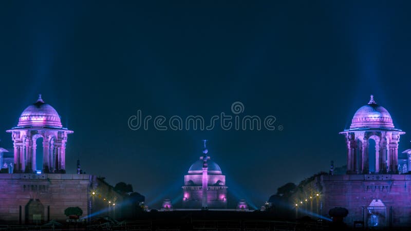 Rashtrapati illuminato Bhavan a Nuova Delhi Rashtrapati illuminato Bhavan a Nuova Delhi