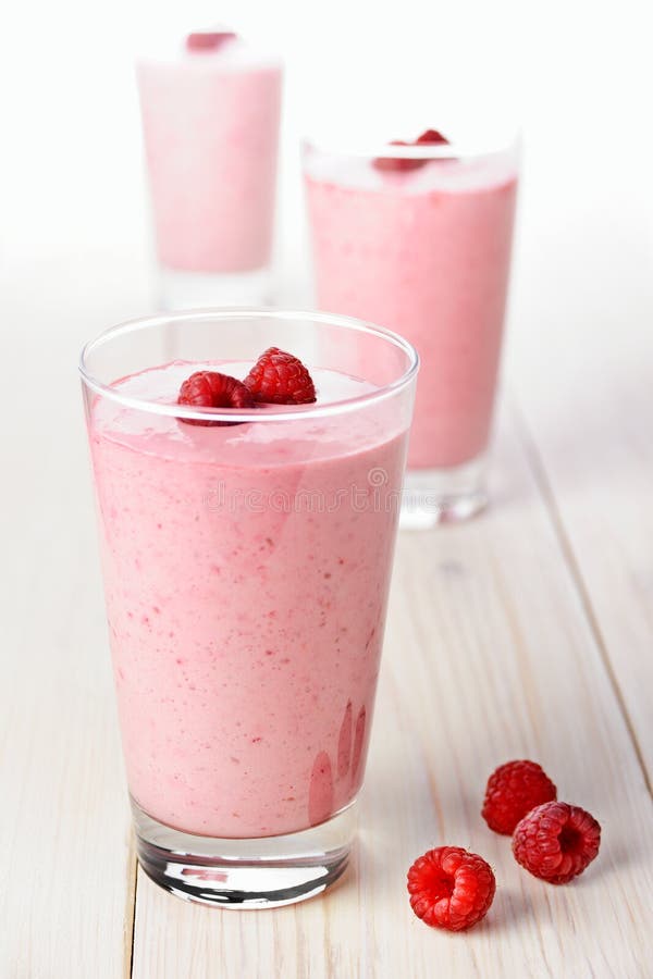 Raspberry cream smoothie