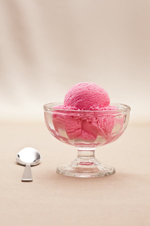 Strawberry Ice-Cream Ball Stock Photo by ©Zakharova 70389833