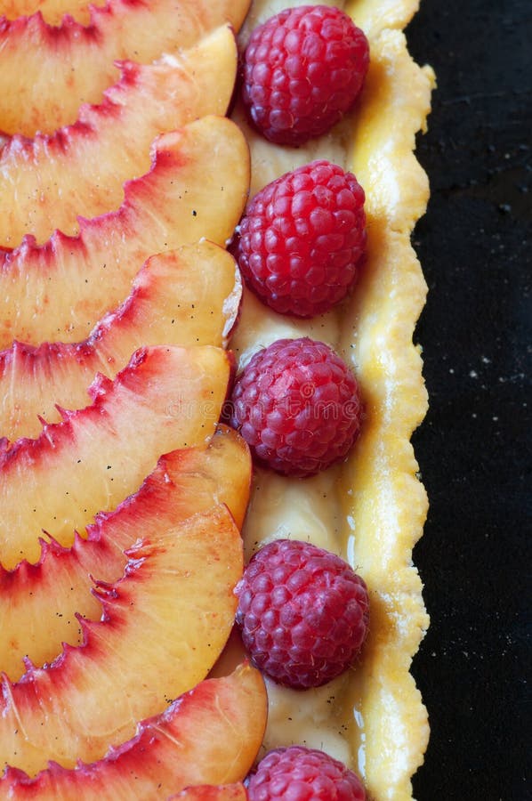 raspberry tart raspberry tart