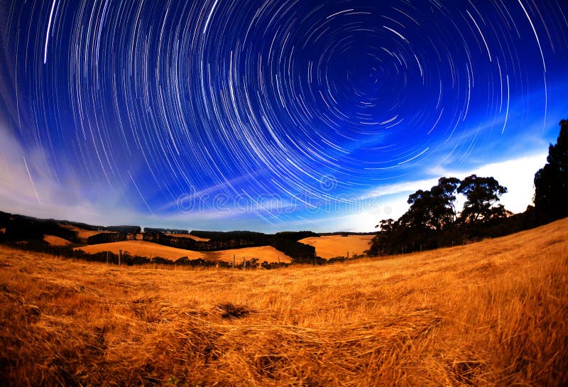 Rastros de la estrella fotografía de archivo libre de regalías Rastros de la estrella fotografía de archivo libre de regalías