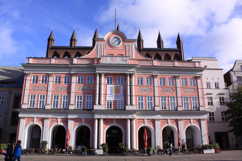 Rathaus Rostock, Deutschland Stockbild Bild von geschichte, gebäude 47891369