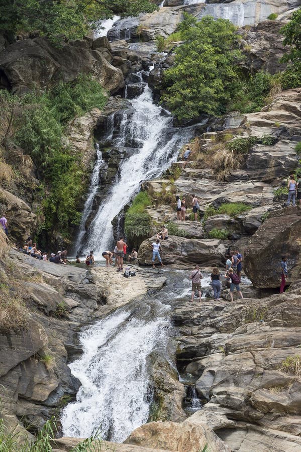 Ravana Ella Waterfall Sri Lanka Image stock Image du Ravana Ella Waterfall Sri Lanka Image stock Image du