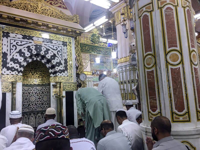 Ravza-i Muthhara στο Masjid Al Nabawi ως κήπος από τον Παράδεισο στη Γη με το όνομα στοκ εικόνες με δικαίωμα ελεύθερης χρήσης