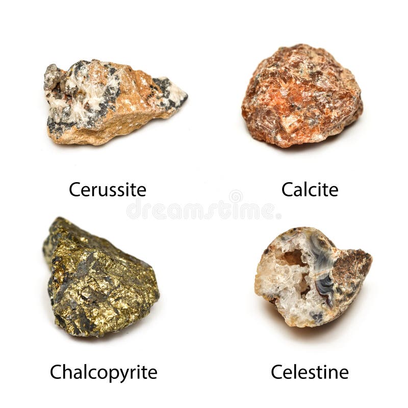  4minerální kameny na bílém,kalcit,,.