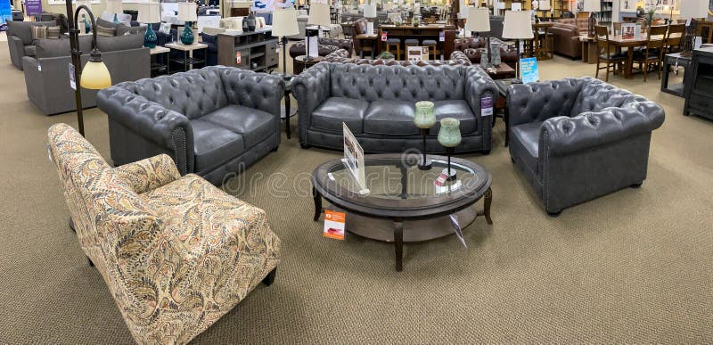 raymour & flanigan furniture and mattress store whitehall